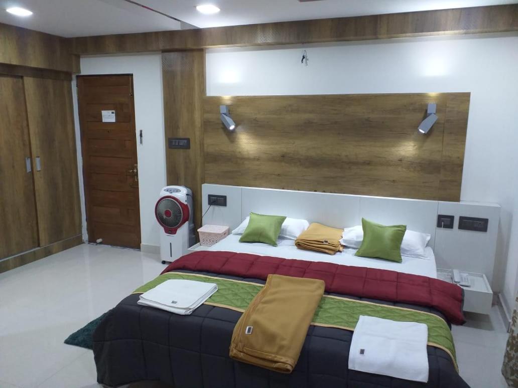Grand Meridian Vinnamangalam Extérieur photo